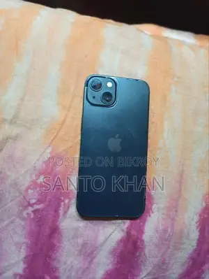 Apple iPhone 13 (Used)