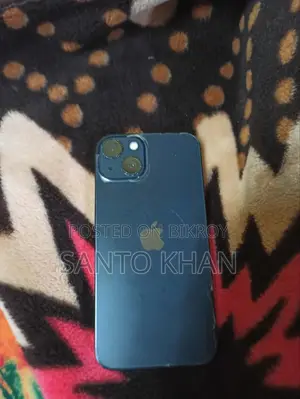 Apple iPhone 13 (Used)