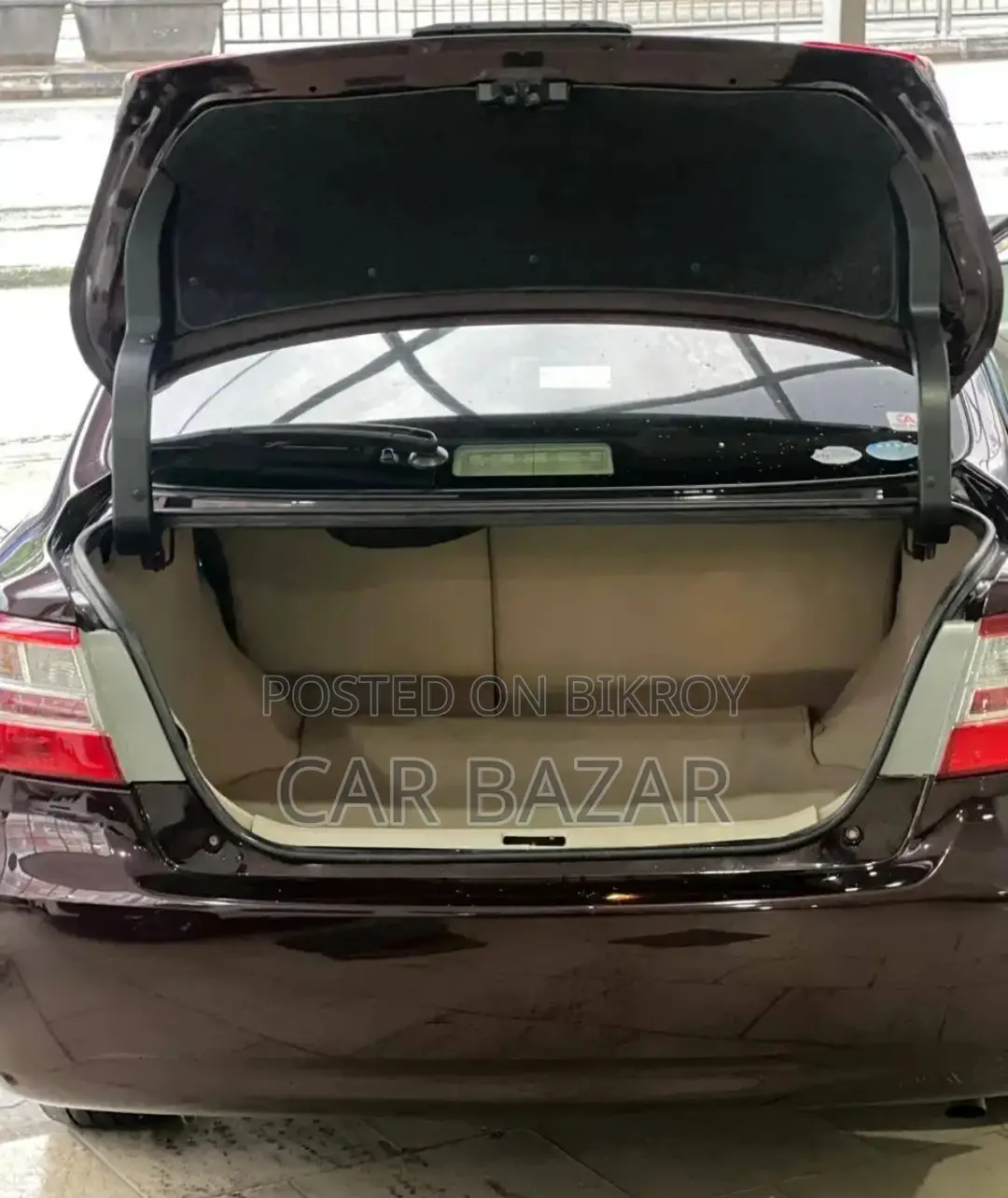 টয়োটা প্রিমিয়ো জি উইন ওভার ফ্রেশ ২০১১