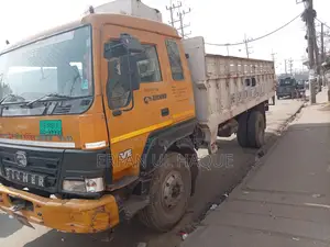 Eicher . 2019