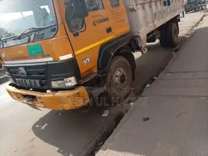Eicher . 2019