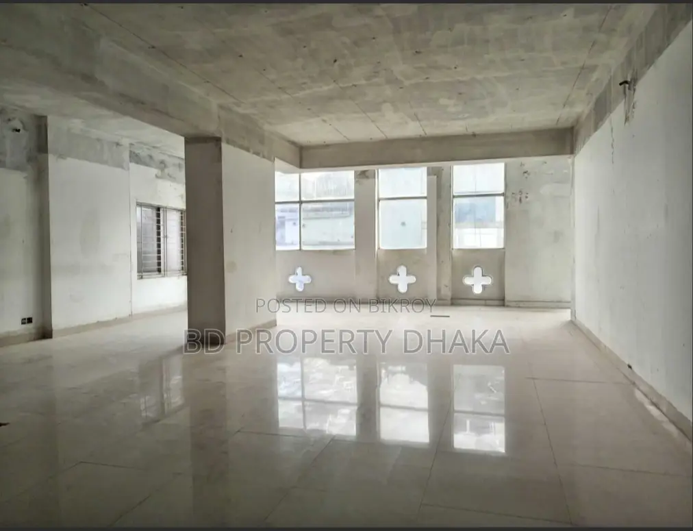11000 Sqft Open Commercial Space Rent in Mohakali