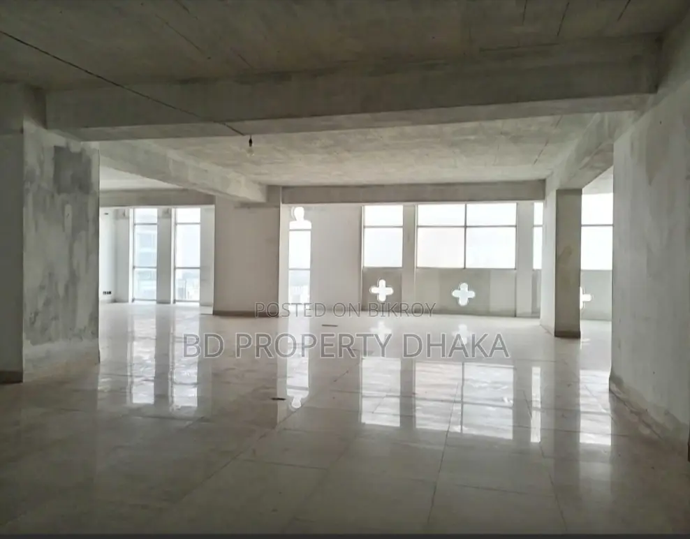 11000 Sqft Open Commercial Space Rent in Mohakali