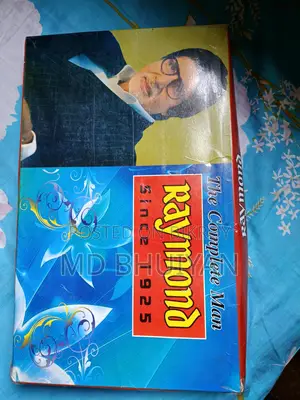 সুটের কাপড় বিক্রি হবে