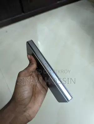 Samsung Galaxy Z Fold 4 . (Used)