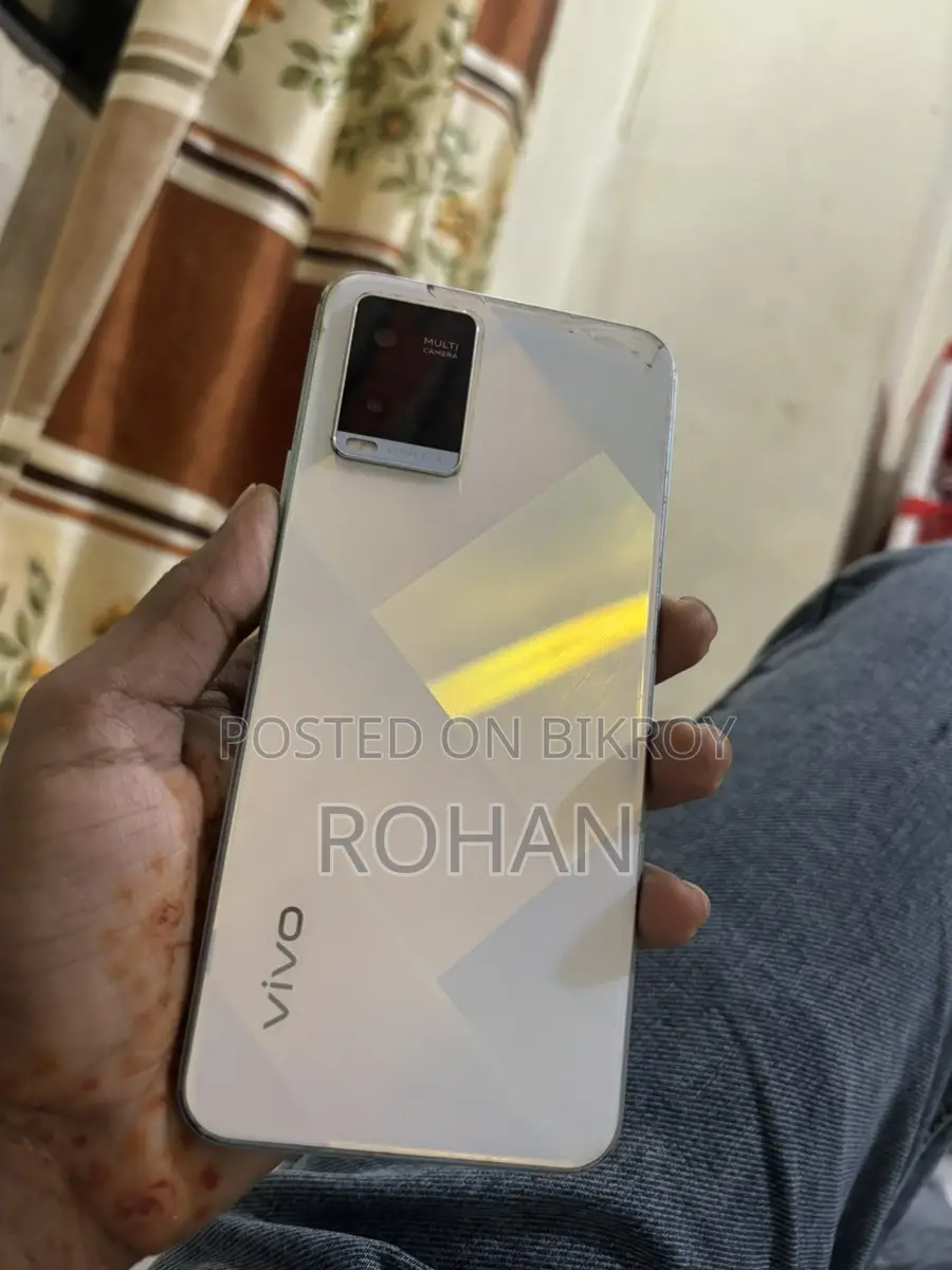 Vivo Y21 (Used)