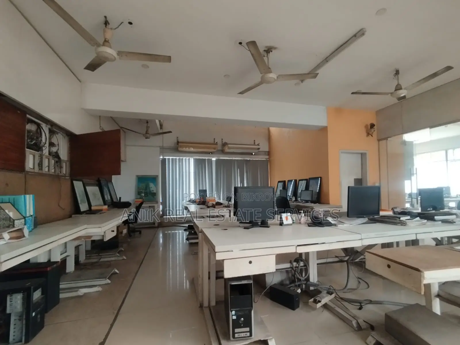 Open 2800 Sft Office Space Rent At Gulshan