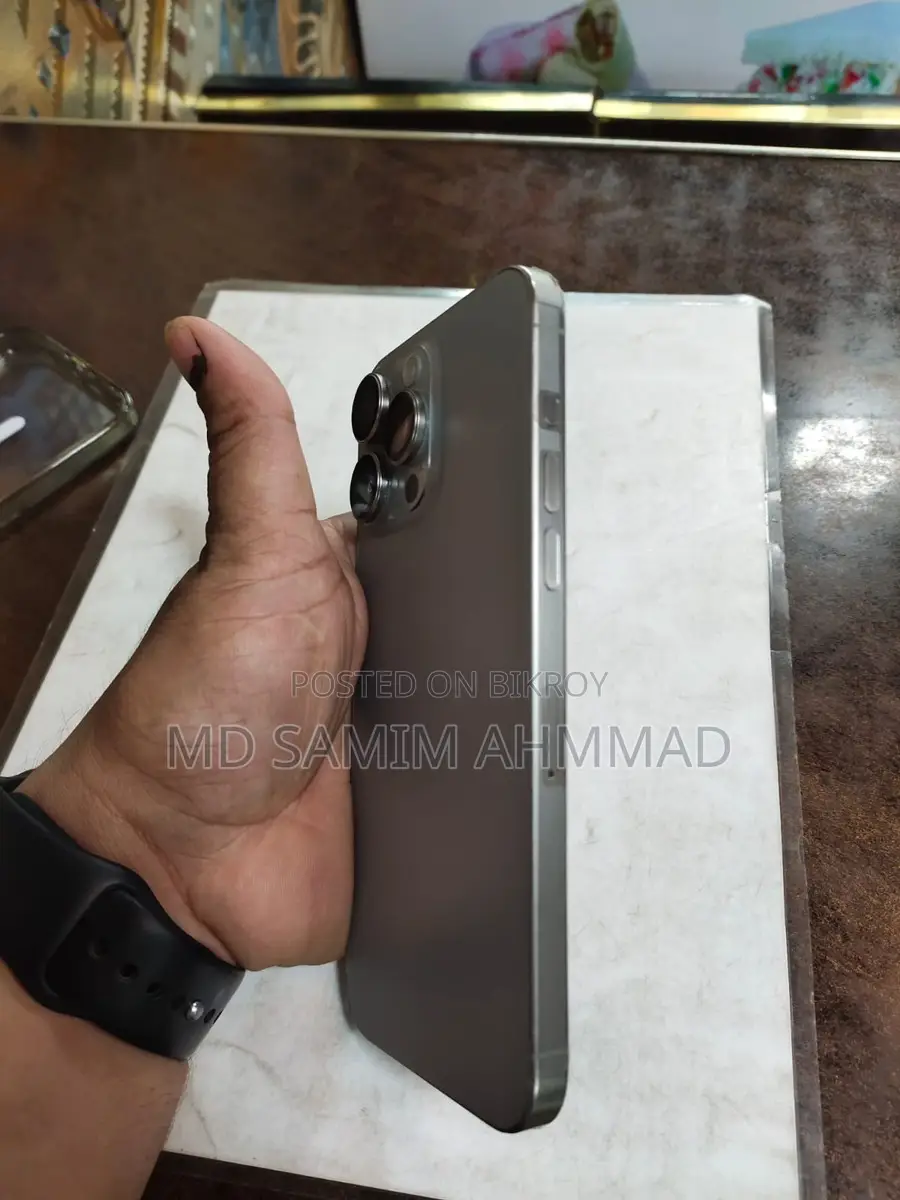 Apple iPhone 15 pro max (Used)