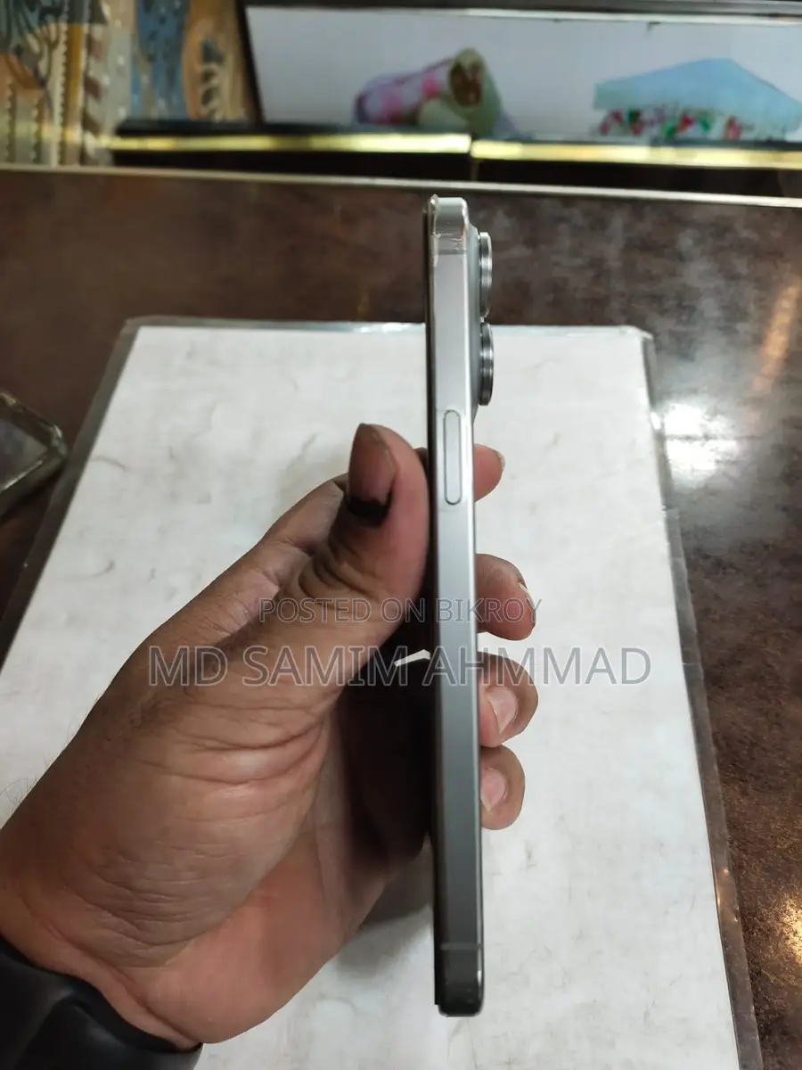 Apple iPhone 15 pro max (Used)