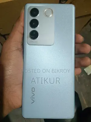 Vivo V27 pro 12/256 (Used)