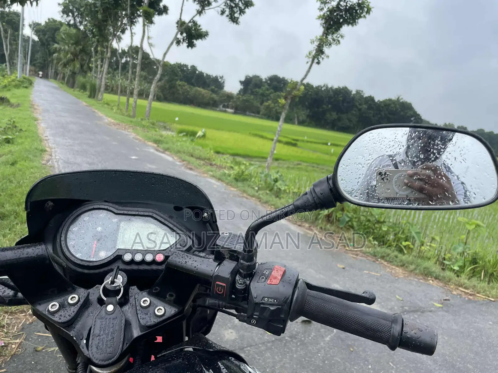 Bajaj Pulsar 150 Red Black Edition 2017