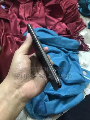 Apple iPhone 11 Pro Max 256GB (Used)