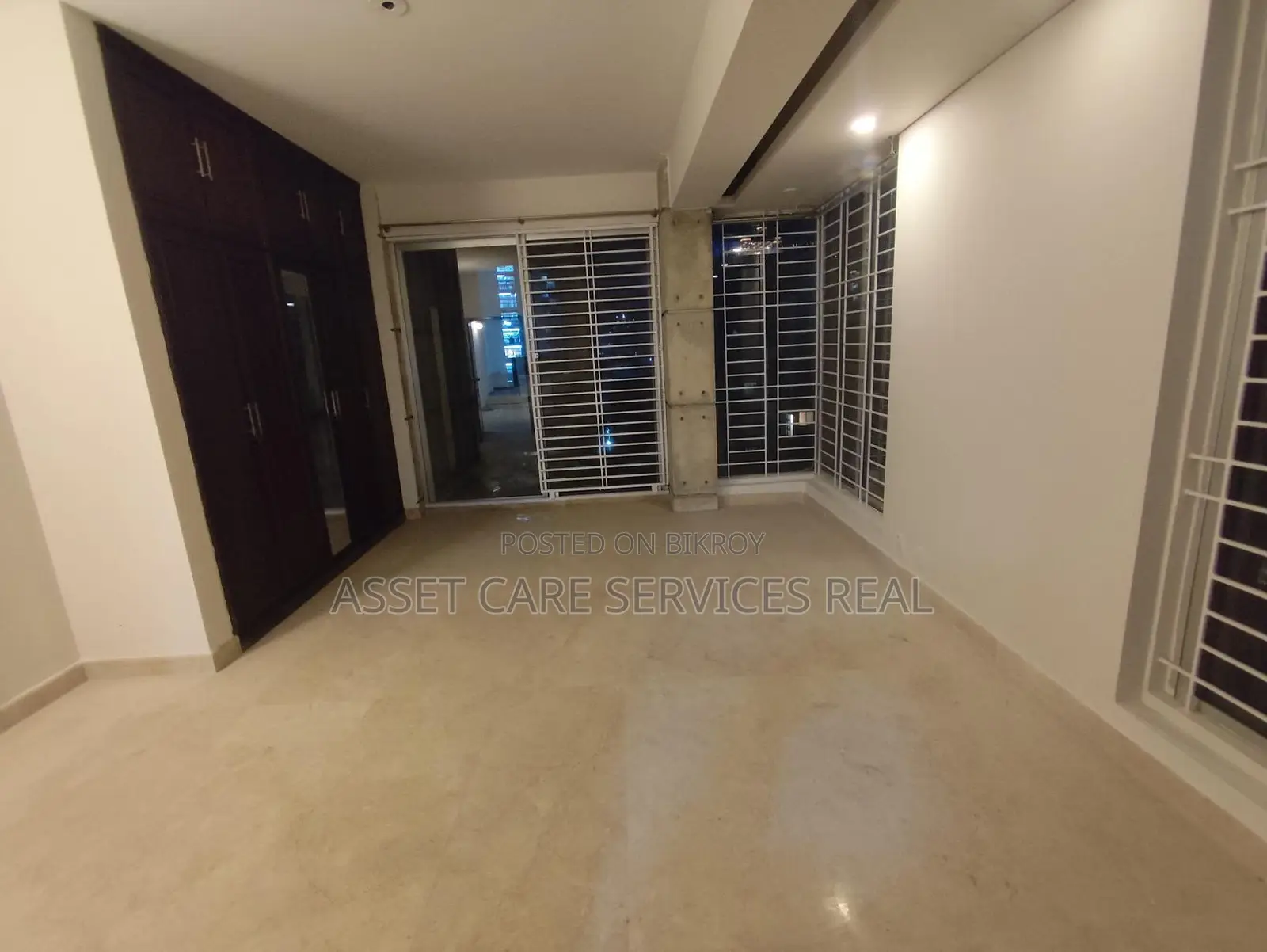 1900-Sqft Office Space Rent South Banani
