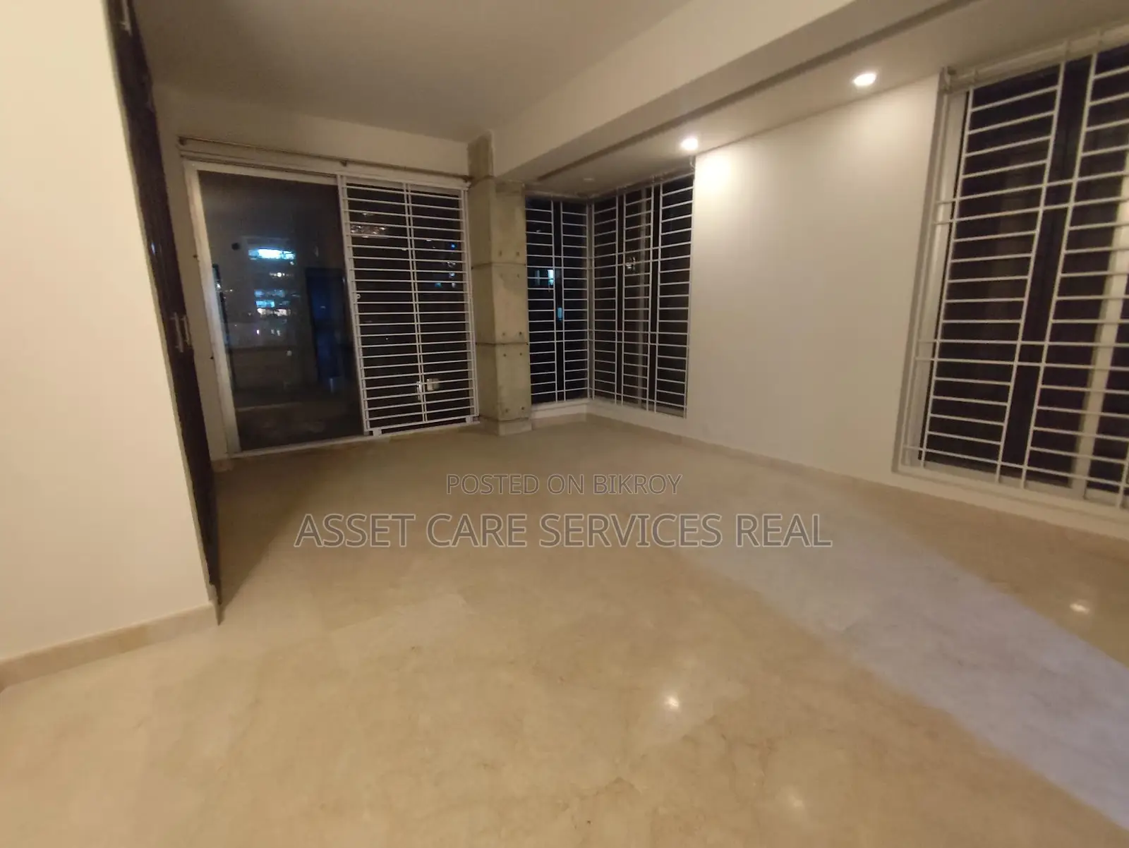 1900-Sqft Office Space Rent South Banani