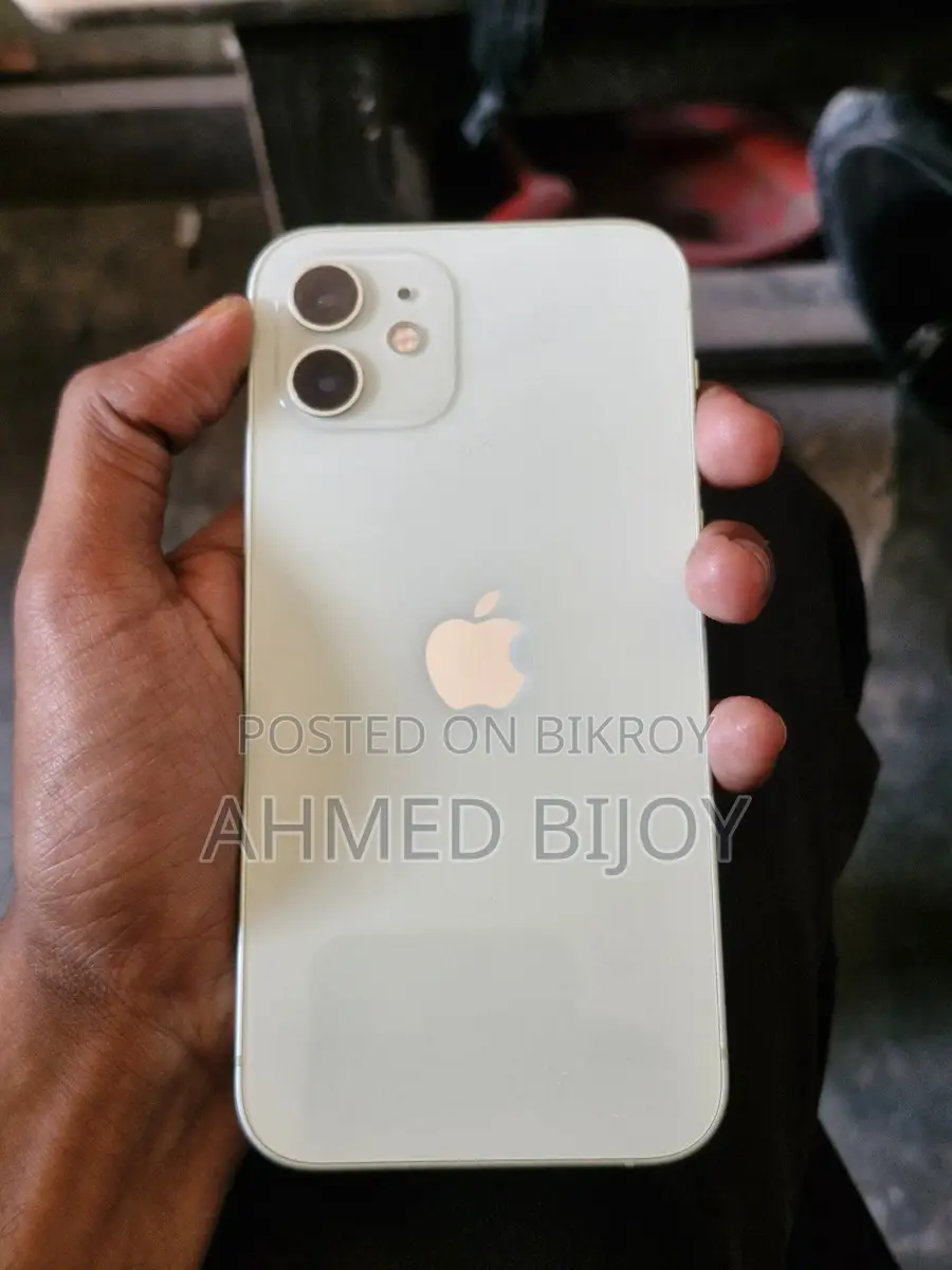 Apple iPhone 12 . (Used)
