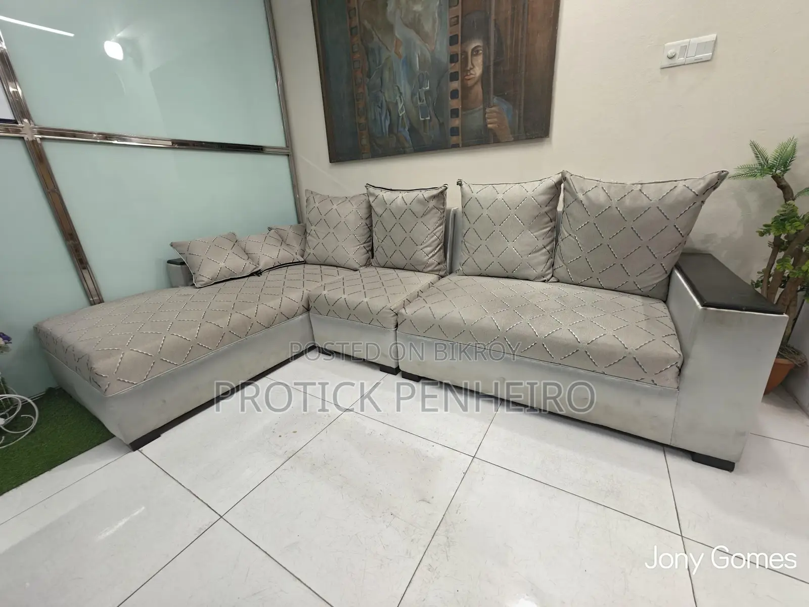 Sofa for sale