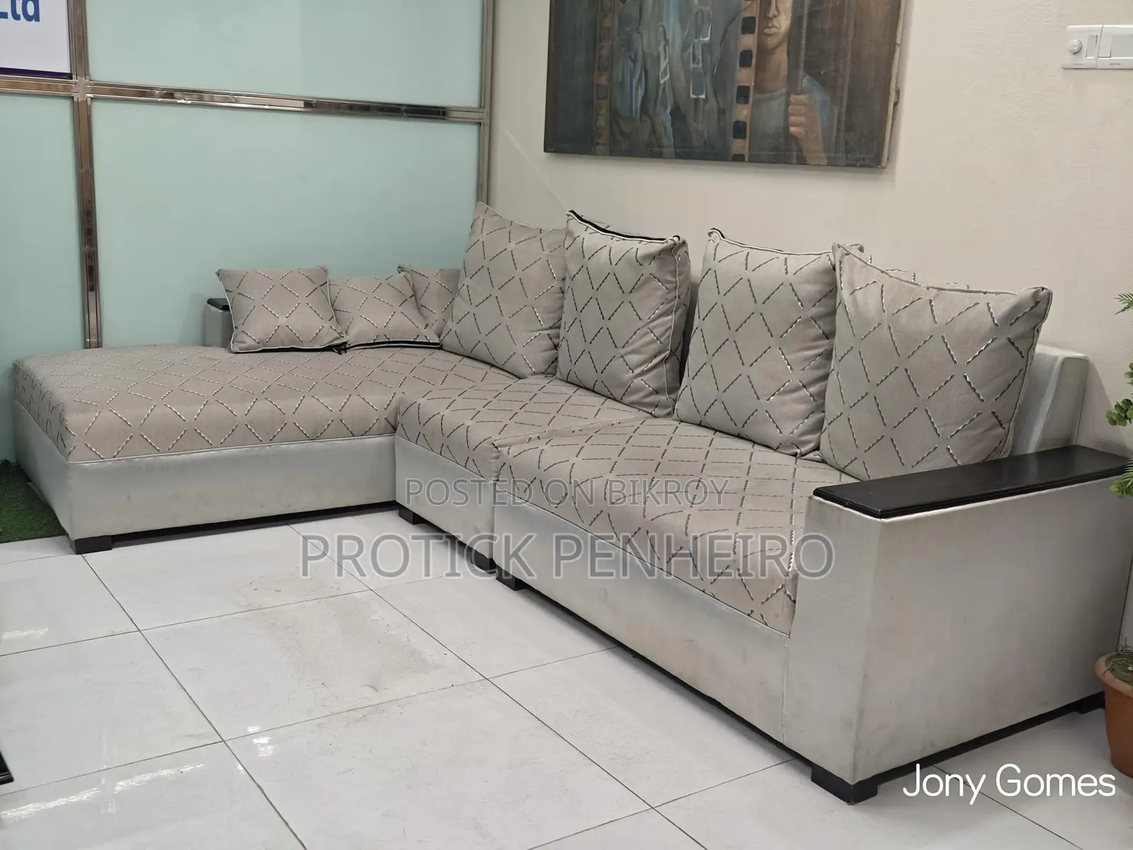 Sofa for sale