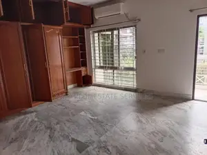 Good Quality 3 Bedroom Un Farnised Flat Rent At Gulshan