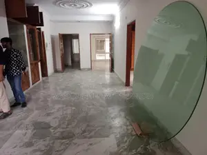 Good Quality 3 Bedroom Un Farnised Flat Rent At Gulshan
