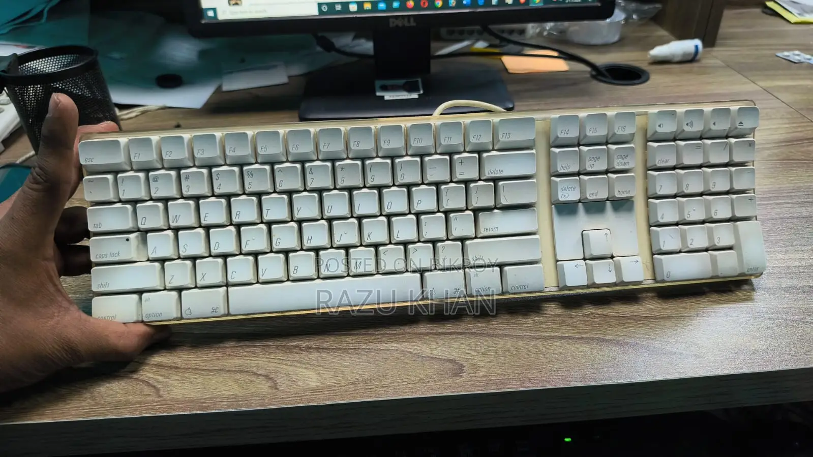 A1048 Keyboards