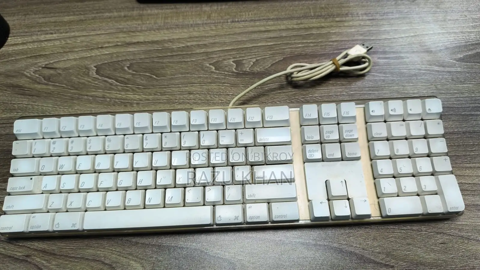 A1048 Keyboards