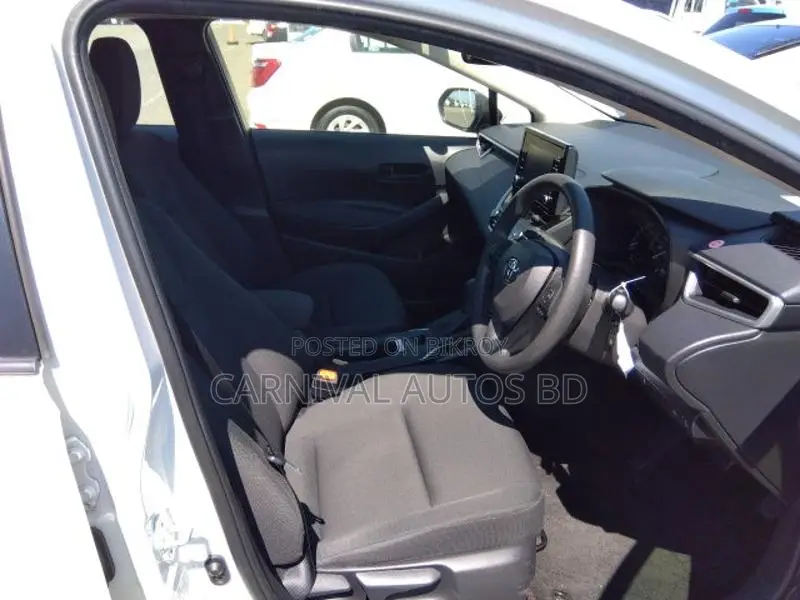 Toyota Corolla GX HYBRID 2020