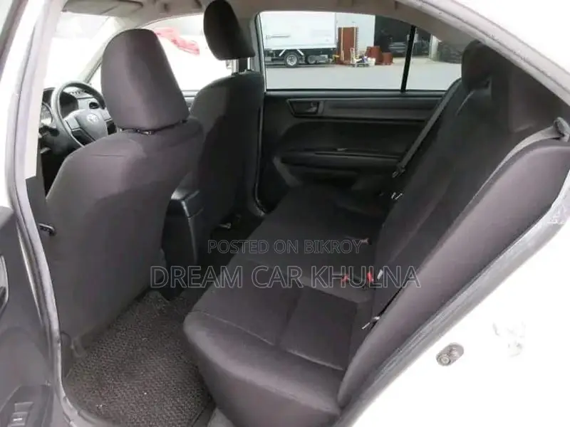 Toyota Axio EX HYBRID PUSH 2020
