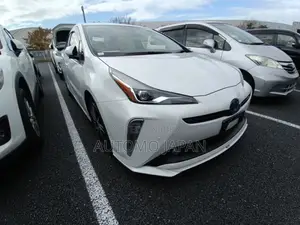 Toyota Prius S SAFETY PLUS 2 2021