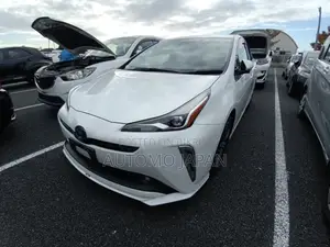 Toyota Prius S SAFETY PLUS 2 2021