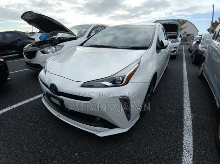 Toyota Prius S SAFETY PLUS 2 2021
