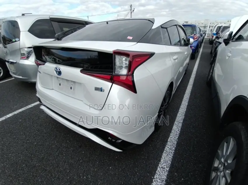 Toyota Prius S SAFETY PLUS 2 2021