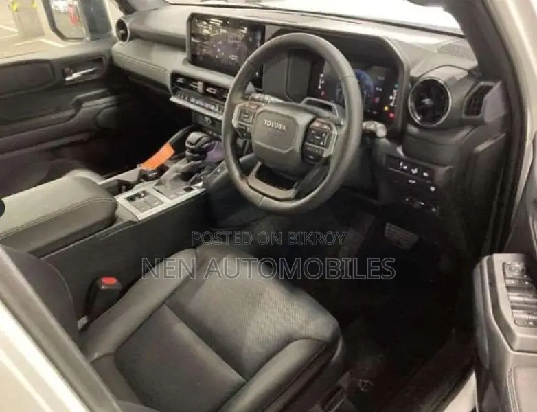 Toyota Prado LC250 2025