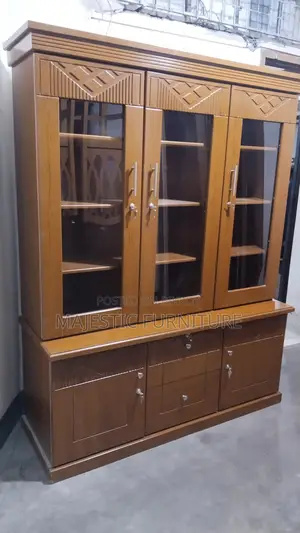 NEW SHOWCASE 5 FEET. MDF. M# 492