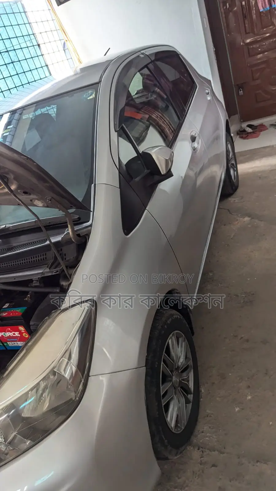 Toyota Vitz key start 2011