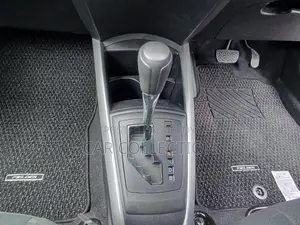 Toyota Fielder Ex 2020