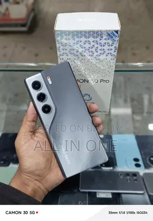 টেকনো ক্যামন ৪০ প্রো ৮-২৫৬ জিবি (ব্যবহৃত)
