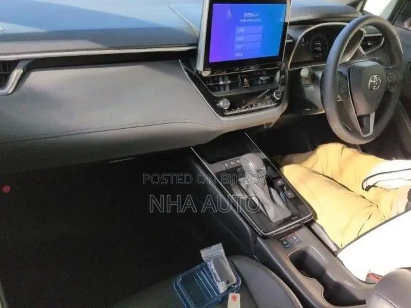 Toyota Corolla Cross NEW SHAPE 2025