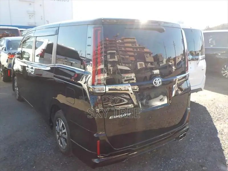 Toyota Esquire G I Premium Package 2021
