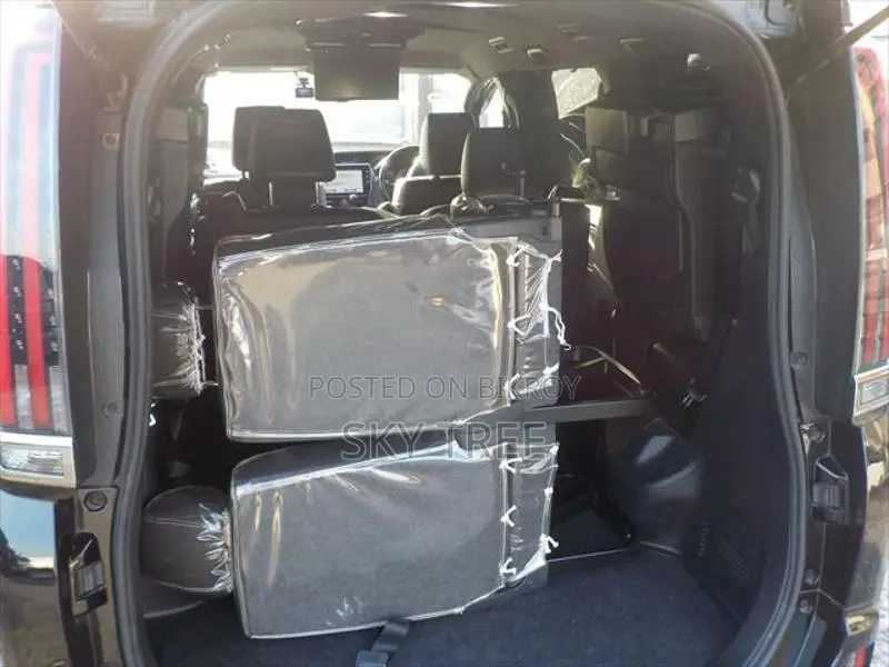 Toyota Esquire G I Premium Package 2021