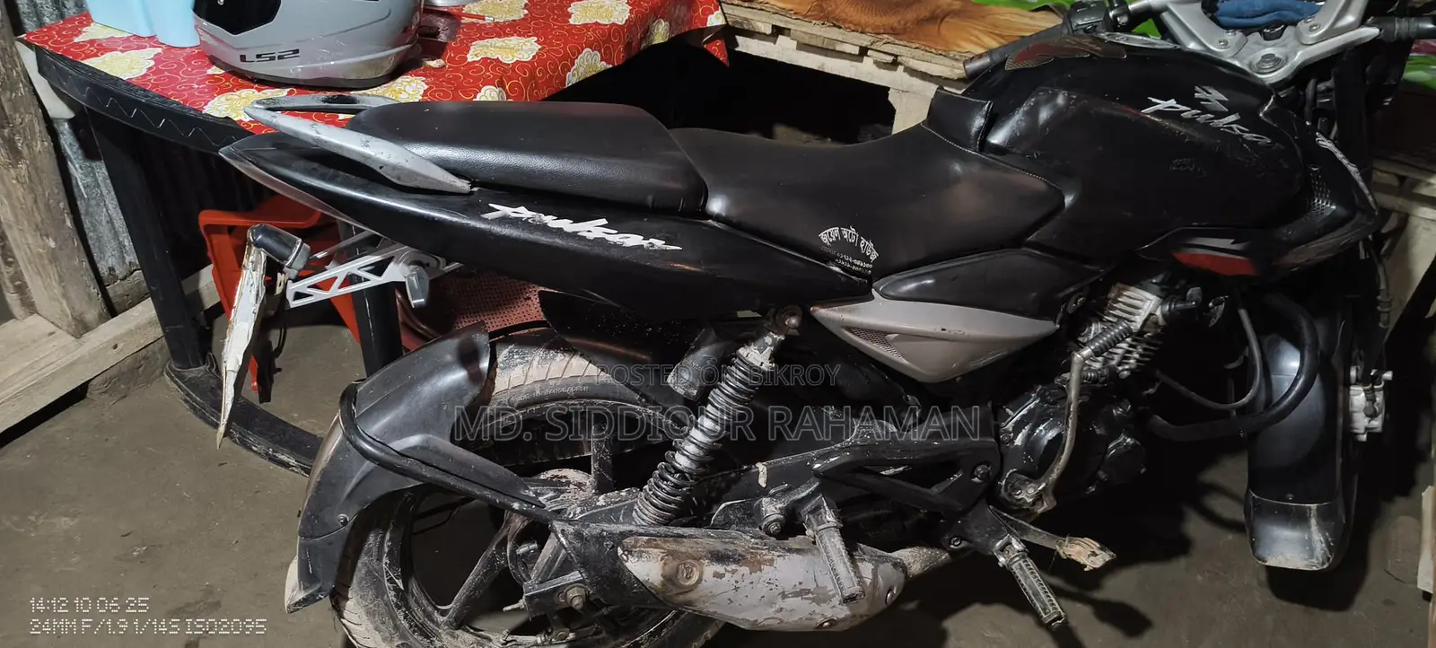 Bajaj Pulsar 135 LS 2010 Black