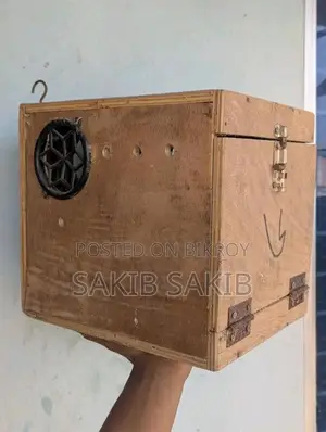 Bird breeding box