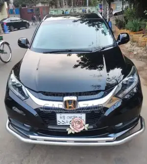 Honda Vezel S NON HYBRID 1.5L 2015