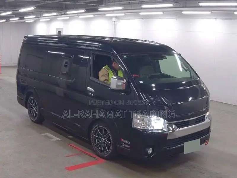 Toyota Hiace WAGON WIDCABIN COBRA 2021