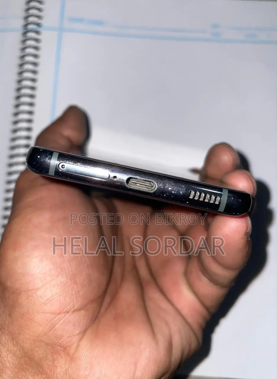 Samsung Galaxy S21 8/256 (Used)