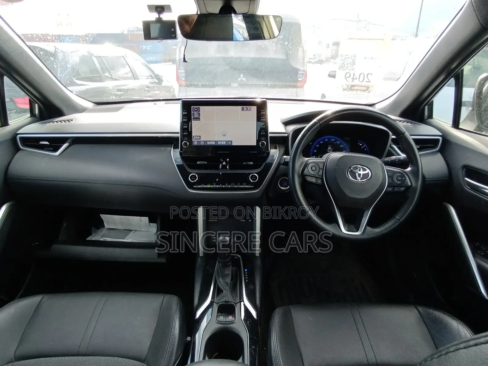 Toyota Corolla Cross z leather full load 2022