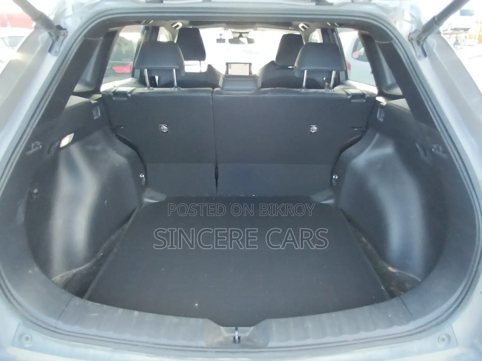Toyota Corolla Cross z leather full load 2022