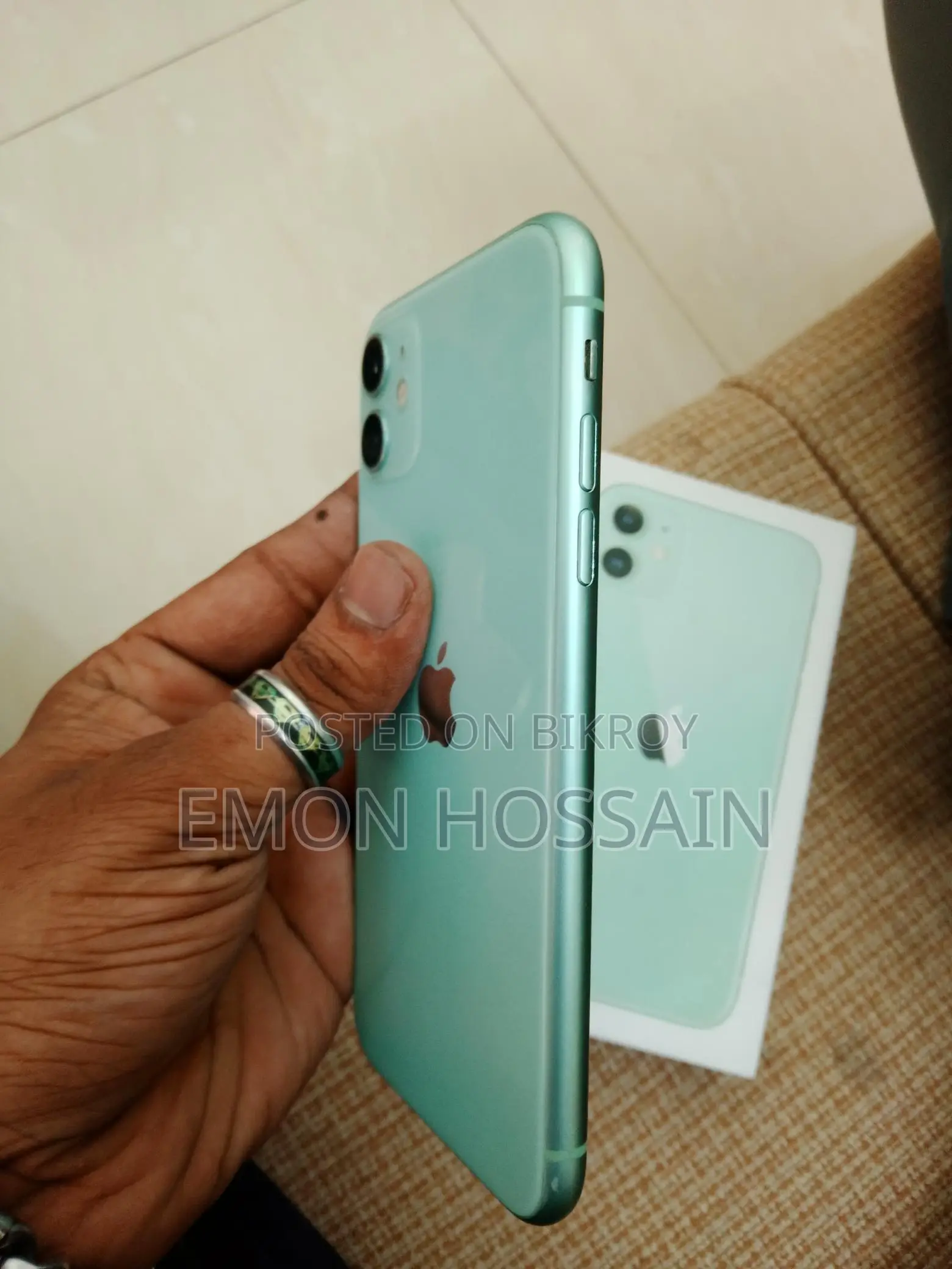 Apple iPhone 11 (Used)