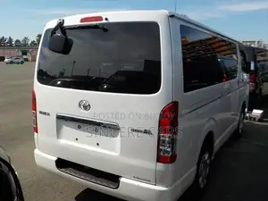Toyota Hiace SUPER GL LED 2DR PWR 2022