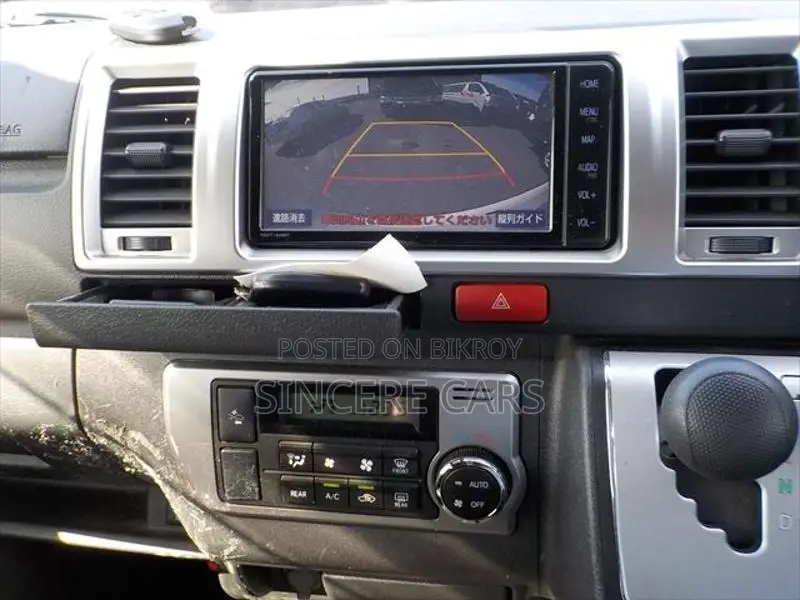 Toyota Hiace SUPER GL LED 2DR PWR 2022