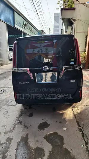 Toyota Esquire HV 2DOOR POWER PUSH 2020